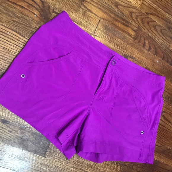 Athleta Pants - 🌵Women’s Purple Athleta Shorts SZ 12